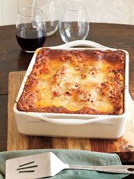 Party Worthy Casseroles The Crowd Will Love In 2020 Beef Casserole Recipes Lasagna Recipe Recipes