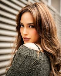 Arci Muñoz 🌸らもな 🌻라모나