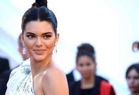 This is an automatic ranking. Top Female Models To Follow On Social Media
