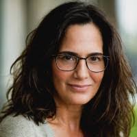 Rebecca Mongeon's Instagram, Twitter & Facebook