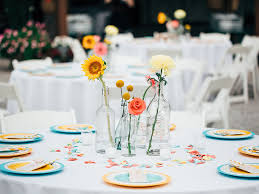 Sandy (the groom's mom) ordered these awesome mugs online. Simple Wedding Centerpiece Ideas