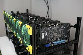 In today's video, i break down the components i used to build the rig, and give you an inside look at. Mining Rig Le Migliori Schede Madri Per Piu Schede Video