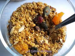 Granola Maison Au Sirop D Erable Et Aux Fruits Secs Les Delices De Mimm Granola Maison Idee Recette Sirop Erable