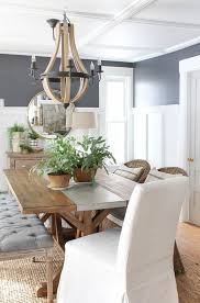 Dining Room 2019 Gorgeous Dining Room Area With Navy Blue Walls White Batte In 2020 Blue Dining Room Walls Dining Room Blue Casual Dining Rooms