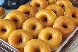 Dari beragam bentuk donat, donat kentang yaitu yang paling populer serta tersebar luas, dan bahkan juga merk seperti dunkin donuts dan j. 10 Tips Membuat Donat Kentang Lebih Empuk Dan Mengembang