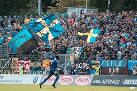 Fc saarbrücken live ergebnisse, endergebnisse, spielpläne, spielzusammenfassungen mit torschützen, gelbe und rote karten, wettvergleiche und direkte duelle. 1 Fc Saarbrucken Aufstieg Nun In Gefahr