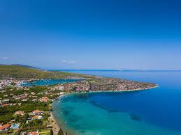 Séjour, location, camping, billet d'avion et croisières. Dom Tom Coronavirus La Levee Des Motifs Imperieux Est Annoncee Pour Le 9 Juin 2021