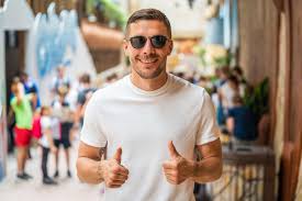 ˈwukaʂ pɔˈdɔlskʲi) on 4 june 1985). Lukas Podolski Profi Fussballer Zu Gast Im Phantasialand Kolner Stadt Anzeiger