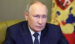 Britain 'exposed' to Russian missile attacks: 'Nuclear weapons did not  disappear'