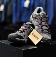 If you take a stroll by the west and the east side trails you will find bukit tabur which is very jam packed during the weekends as the travelers can witness some of the most spectacular views of. Sports Direct Malaysia Perkenal Jenama Sukan Outdoor Hi Tech