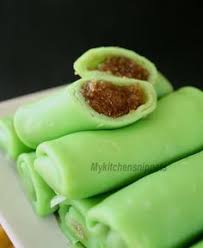 Berkaitan kuih chang, marzuki berkata, ia boleh dianggap sama seperti ketupat daun palas yang popular dalam kalangan orang melayu, cuma bezanya ialah daripada aspek pembungkusan, saiz, resipi dan bahan asalnya. 26 Best Kuih Bungkus Daun Pisang Ideas Pisang Gula Pencuci Mulut Asia