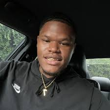 Stream Deondre Taylor music