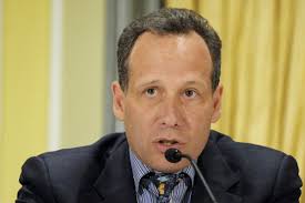 Activist Investor Litt Targets Aimco Over Plans to Split