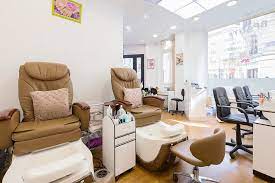 Bonjour, je vous propose un modelage corporel de type californien, enveloppant, respectueux et ce, dans le cadre d'une séance d'une heure minimum afin de créer un moment de détente et relaxation. Massages Chinois A Paris 16 Paris Treatwell
