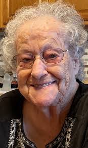 Diane Sumner's Instagram, Twitter & Facebook