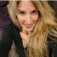 Kim Fairweather's Instagram, Twitter & Facebook