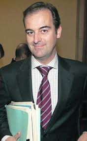 Alejandro Roces: «Siempre tuvimos claro que había que compensar a los  funcionarios»