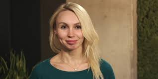 Before the 90 days, he had already tried to meet with lana a handful of times in real life. 90 Day Fiance David Murphey S Ex Lana Has A Cameo And We Have Questions Cinemablend