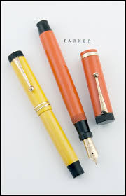 Parker Duofold Rhr C 1924 Parker Duofold Mandarin C 1928 Photo By Alvaro Romillo Parker Fountain Pen Fountain Pen Ink Fountain Pens Writing