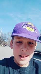 Eli Meadows's Instagram, Twitter & Facebook