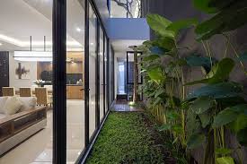 Selain itu juga membuat rumah ramah lingkungan dan hemat energi. S House Rumah Di Surabaya Yang Punya Konsep 7 S Punya Area Terbuka Hijau Di Dalamnya Loh Furnizing Com Line Today