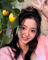 Grace•공찬•龔璨 (@can.gong) • Instagram photos and videos