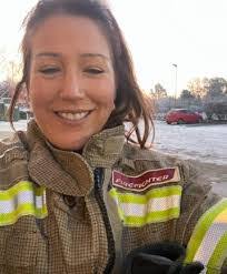 Joanna Evenson's Instagram, Twitter & Facebook