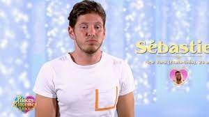 Ne lui parlez pas d'hillary, son ex, ou d'anthony a ses heures un tantinet arrogant et prétentieux, sébastien a fait une mauvaise impression auprès des princes et princesses et surtout il s'est très violemment. Le T Shirt Blanc Avec Poche De Sebastien Dans Les Princes Et Les Princesses De L Amour Spotern