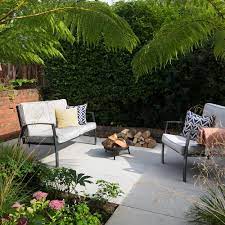 May 22, 2021 · create the illusion of space by zoning a garden layout. Garden Seating Ideas For Your Outdoor Living Room