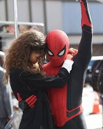 After i did my screen test for spiderman, before i had heard anything, it came out a few weeks later that zendaya was. Hq More Spideychelle Set Pics From Nyc C èšŠå­çš„benaffleckå†œåœº Tomholland Spiderman Ave Tom Holland Zendaya Peter Parker Spiderman Tom Holland