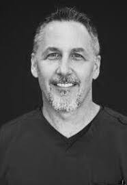 Amanda Teter's Instagram, Twitter & Facebook