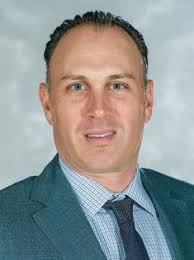 Head Coach Carmen Maciariello