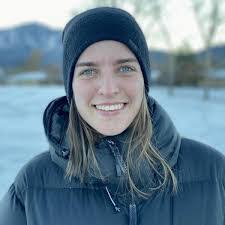 Michelle Mclennan's Instagram, Twitter & Facebook