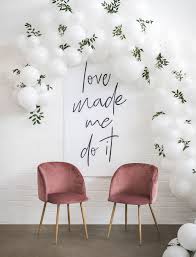 Planning a wedding during covid? How To Host A Chic Drive By Bridal Shower Green Wedding Shoes