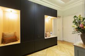 La Maison France 5 Mobalpa Et Cecile Simeone Inventent Une Cuisine De Caractere En 2020 Maison France 5 Mobalpa Interieur Moderne De Cuisine