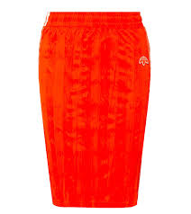 Für einen angenehmen tragekomfort sorgt das feuchtigkeitsableitende polyestermaterial. Adidas X Alexander Wang Sport Rock Faltiger Damen Knitter Rock Im Perma Wrinkled Design Orange