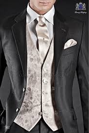 Ivory Brautigam Weste Aus Seide Jacquard Stoff Ottavio Nuccio Gala Brautigam Weste Manner Anzug Brautigam Anzug