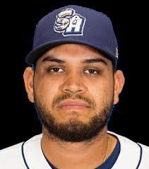 Jeremy Hefner's Instagram, Twitter & Facebook