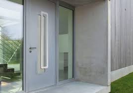 Check spelling or type a new query. Atlantem Une Collection De Portes D Entree Multi Materiaux Alu Bois Pvc Mixte