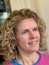 Anna at Byron Hairdressing