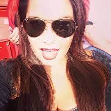 Sarah Helmer's Instagram, Twitter & Facebook