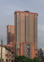 Aside from 700 retail outlets and an it centre, the mall also houses malaysia's largest indoor theme park with 13 major rides and thematic attractions. Berjaya Times Square Wikipedia