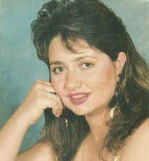كنت سأهجر مصر واعتزل الفن بسبب بحب السيما. Ù„ÙŠÙ„ÙŠ Ø¹Ù„ÙˆÙŠ Arabian Beauty Short Hair Styles Movie Stars
