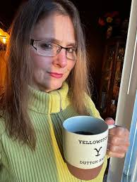 Good Morning everybody Happy Tuesday enjoy your day