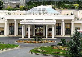 Hotel Paris Marriott Charles De Gaulle Airport Hotel Roissy En France Trivago De