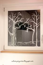 Neulich Bin Ich Kurz Nach Mitternacht Auf Eva S Wunderschones Winterfenster Auf Ihrem Blog Emil U Fensterbilder Weihnachten Weihnacht Fenster Weihnachtsfenster