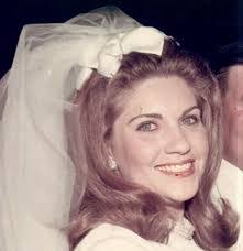 Judy Currie's Instagram, Twitter & Facebook