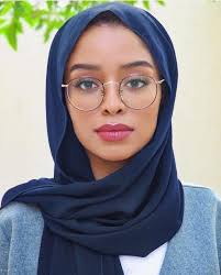 These days, most of welsh's clients are looking for help choosing the perfect white paint color rather than the perfect gray. 20 Tips On Choosing The Right Hijab For All Skin Tones