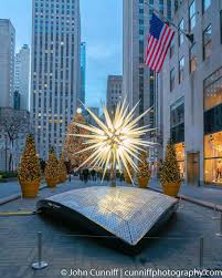Swarovski Star Rockefeller Center And The Christmas Tree In The Background New York City Christmas New York Washington New York Travel