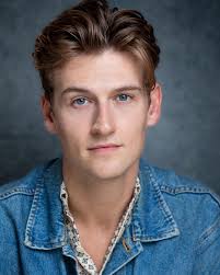 Hire me, sign me, love me by @tha10thdentist